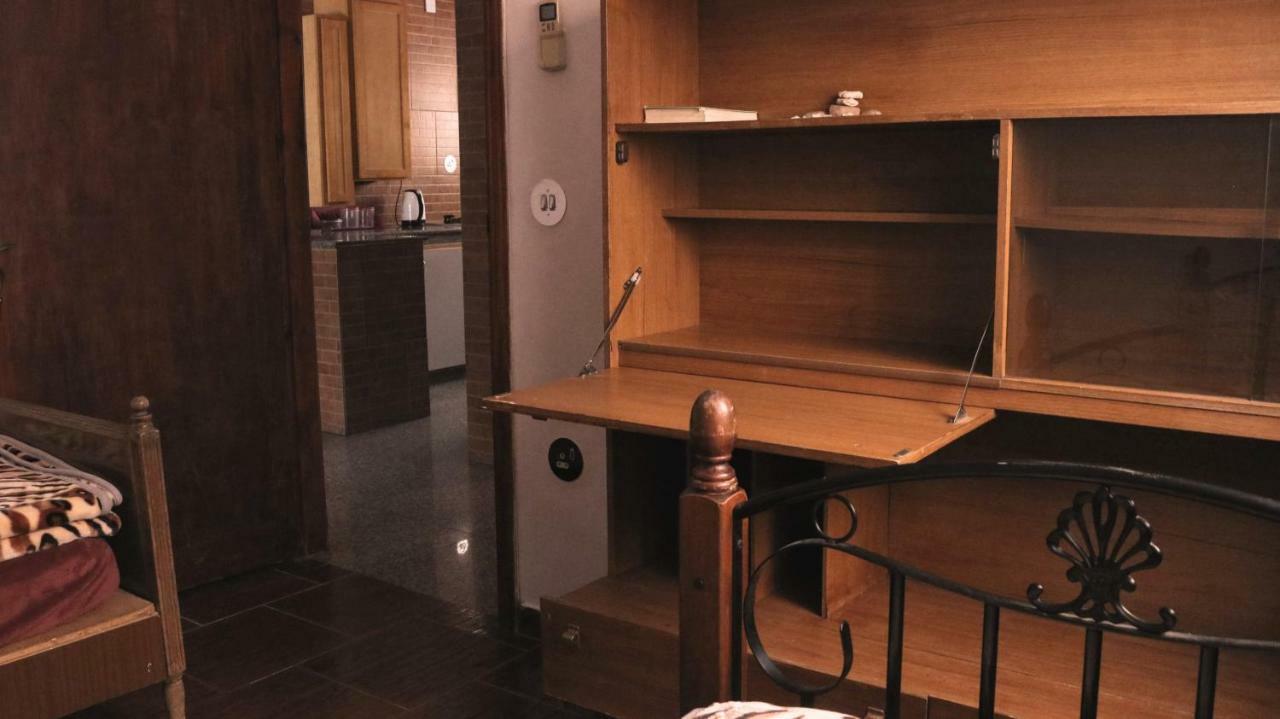 Room 17 Youth Hostel Акаба Екстер'єр фото